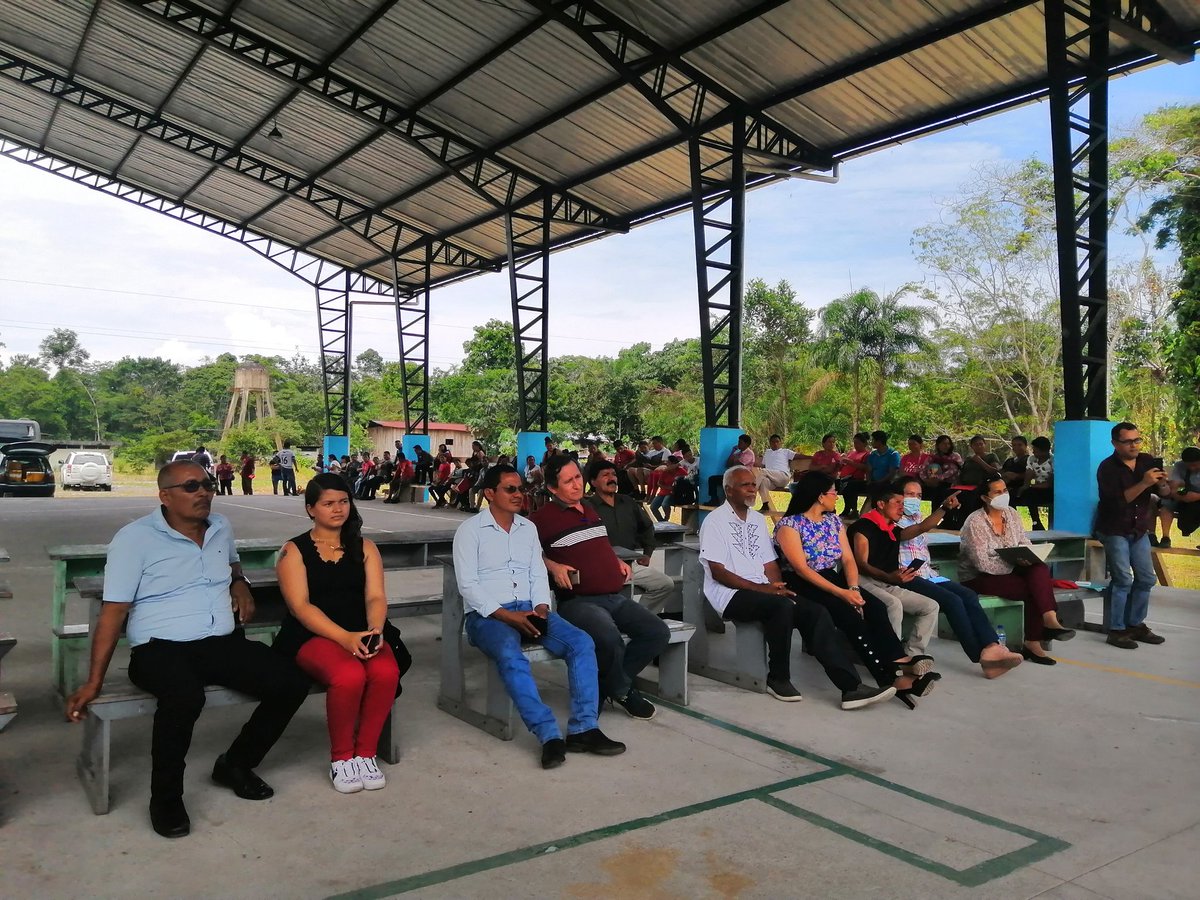 comcultur's tweet photo. Trabajar con la comunidades más vulnerables y alejadas es un compromiso del Dr. @ArnoldDoobay Cascales - Ecuador con @mairaal39929195 @PuroDelgado @Crypto_Swarm @MarcoHidrol @BeesSocial1 @beessocialespan @Gambi_s_a @EmiliAlvSevilla @MrVictorNFT @Humbert44485635 https://t.co/Jz3itnzIga