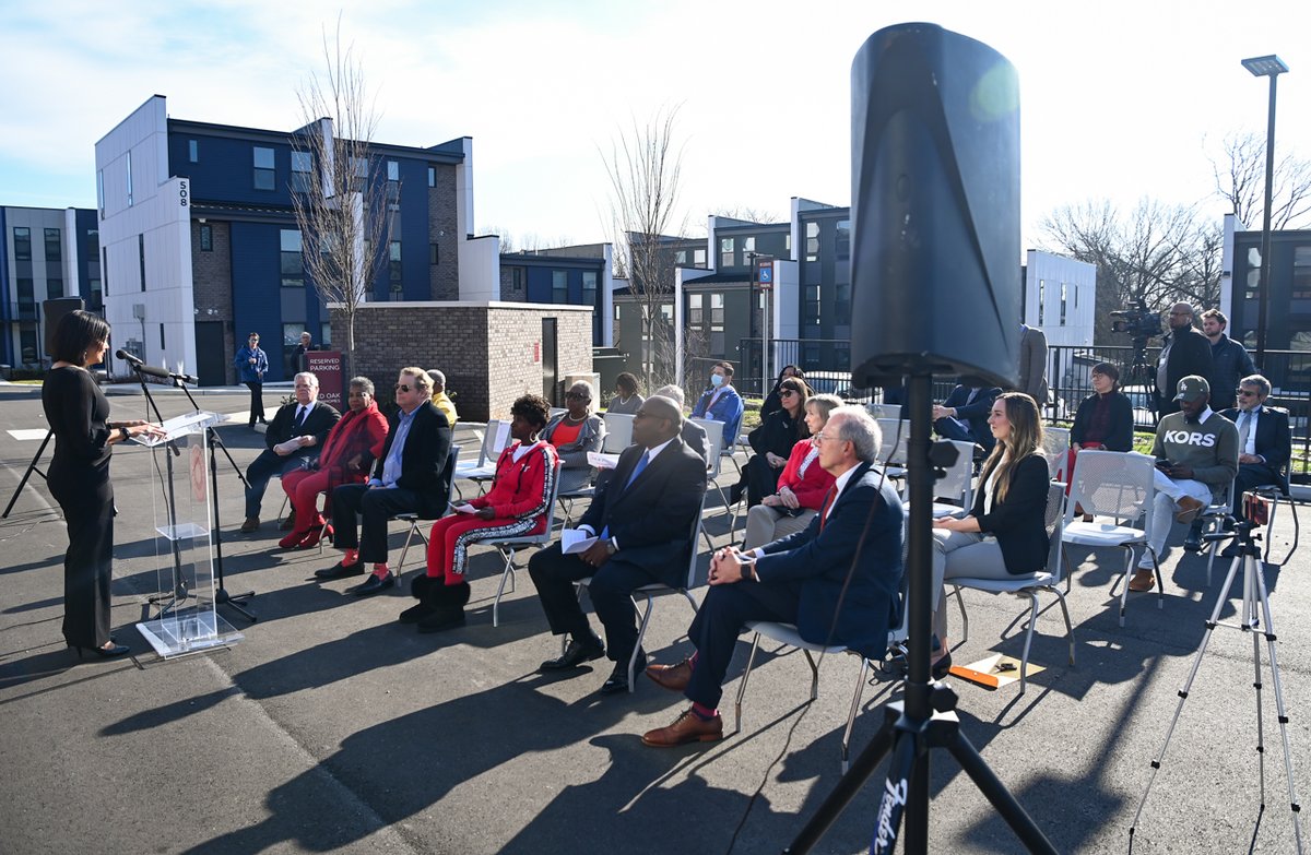 NashvilleMDHA's tweet photo. Today, @JohnCooper4Nash, @SenatorGilmore, @beckfortn, Cayce Place residents and stakeholders joined MDHA for a ribbon cutting and grand opening celebration for Red Oak Townhomes, the sixth new residential construction and fifth new mixed-income development at Cayce Place. https://t.co/4dTIqPtHjH