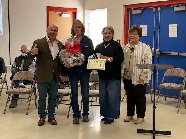 TubacFire's tweet image. Tubac Fire District Nomination for Nogales-Santa Cruz County Chamber of Commerce Employee of the Year - Nancy Lindsey, Tubac Fire District

#TubacFire #EmployeeOfTheYear #Congratulations