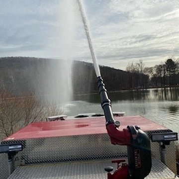 ETFD25's tweet image. A crew of 7 took advantage of the warm weather today to head over to Carsonia and do some training. This gave newer members an opportunity to get time pumping as well as operating Tower 25. #aerialscope #seagrave #ETFDPride