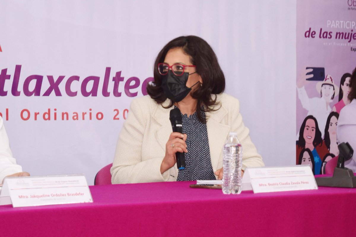 ITETLAX's tweet photo. El #OPPMT presentó el libro "Participación Política de las Mujeres Tlaxcaltecas en el Proceso Electoral Local Ordinario 2020-2021: Experiencias y retos" Comentaron la Consejera del INE Beatriz Zavala, Angélica Cazarín investigadora del Coltlax y la magistrada Mary Cruz Cortés. https://t.co/R4PVQPD9Va