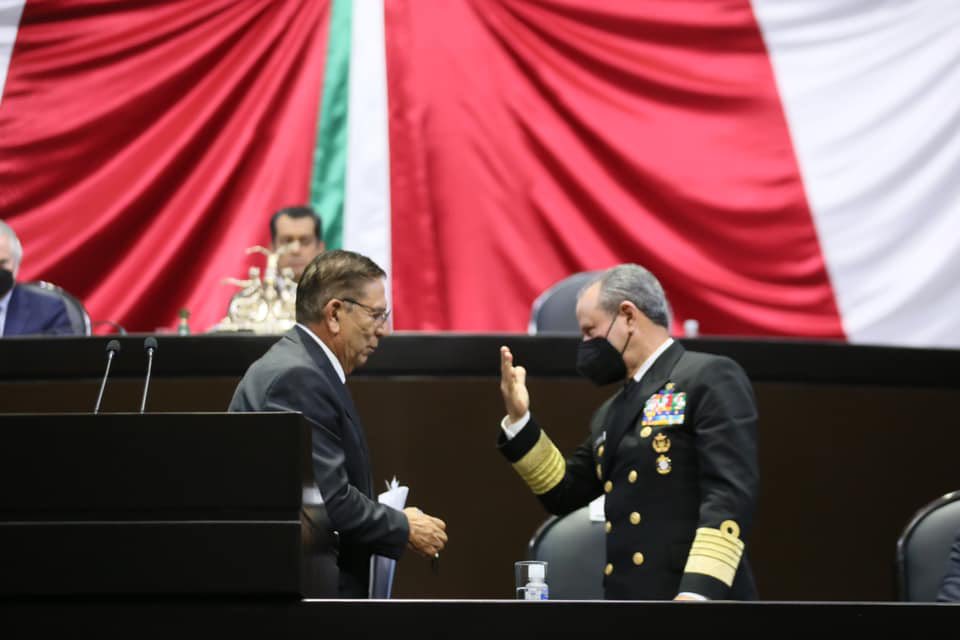 jaime_martinezl's tweet photo. Hoy clausuramos el #PrimerPeriodo ordinario de sesiones en la @Mx_Diputados, en el cual aprobamos inscribir en el muro de honor "2021 Bicentenario de la #ArmadaDeMéxico".
¡Las y los diputados reconocemos el honorable trabajo que realiza nuestro pueblo uniformado! 🇲🇽 https://t.co/ef1eGVj7yu