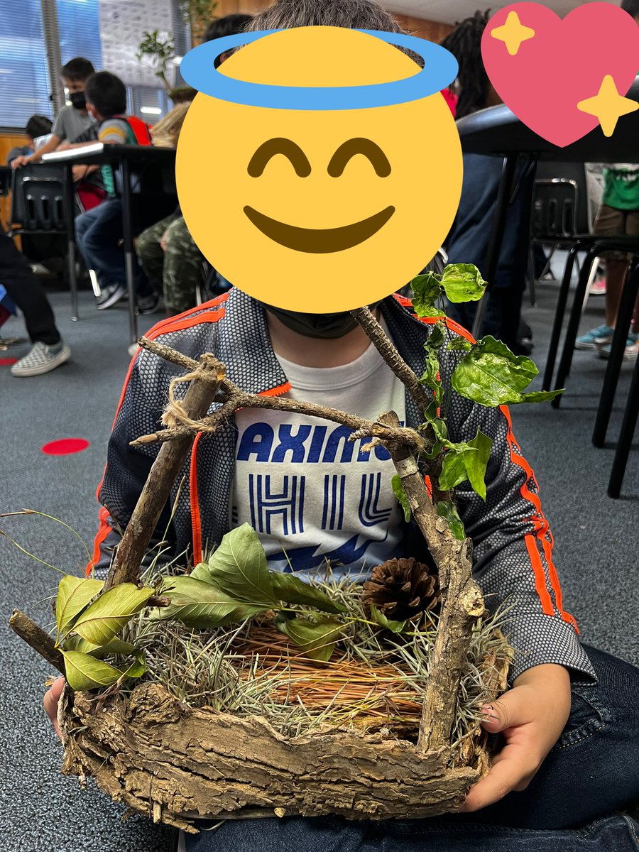 Mrs_Lockward's tweet photo. Using natural resources in science! https://t.co/UfEmJjgzw5
