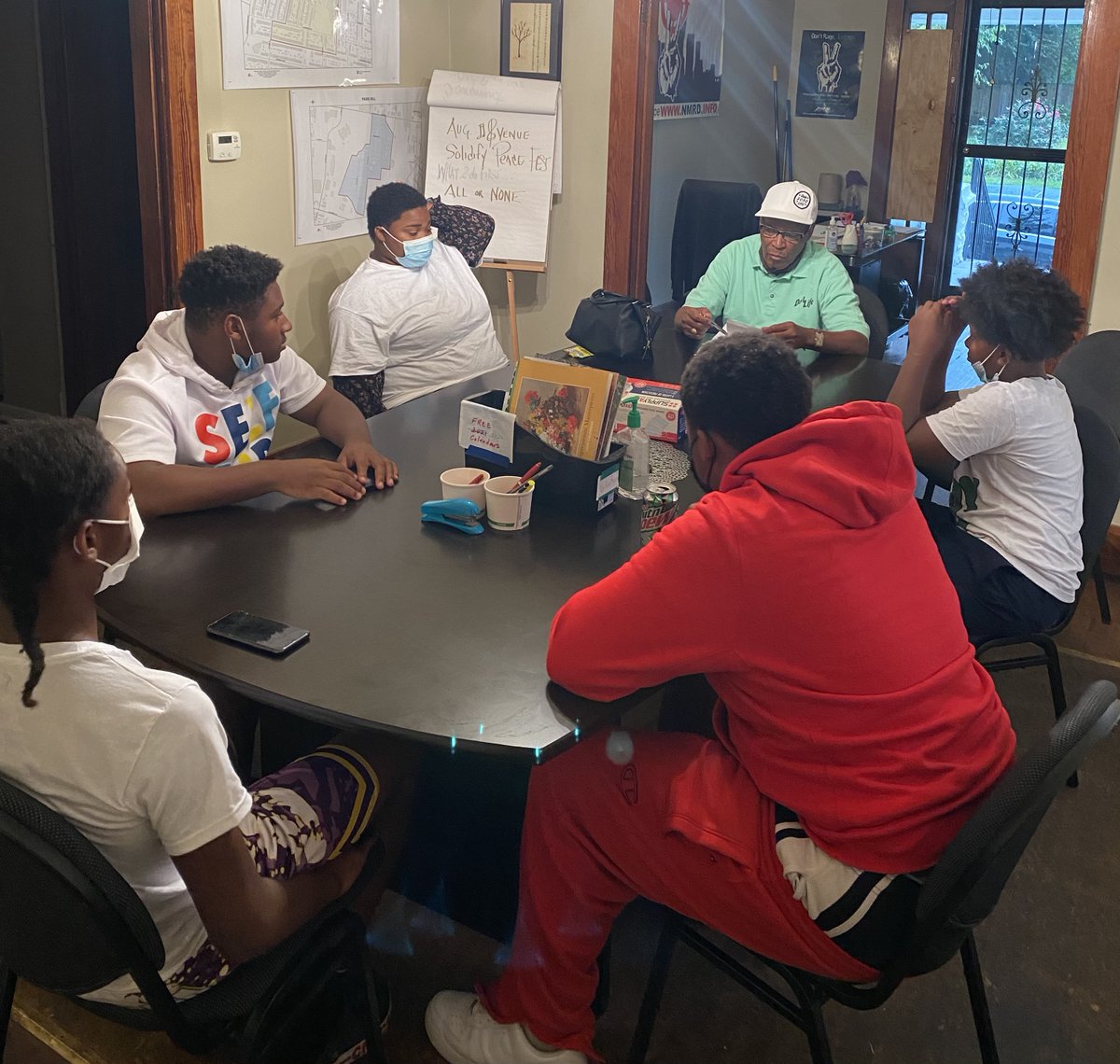 bnDrEddie's tweet photo. At NMRD, we call the youth that we work with participants. We have found that you have to believe in your participant. They need that. If they know better, they will eventually do better. #EndGunViolence #SupportNMRD https://t.co/tRXQ0CN4JN
