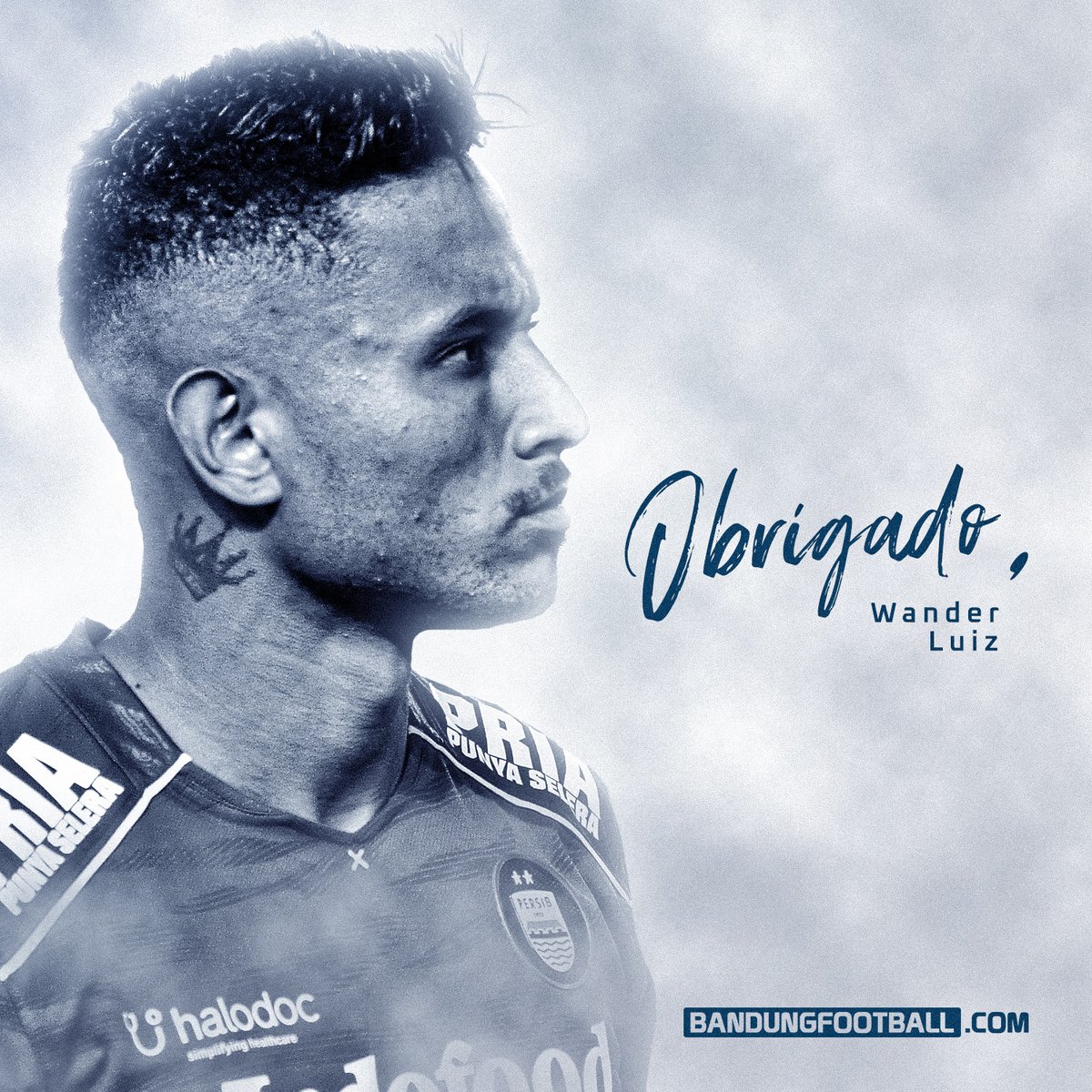 bandungfootball's tweet photo. Obrigado, Luiz!
Persib dan Wander Luiz mengumumkan kesepakatan untuk tidak memperpanjang kontrak yang berakhir di Desember 2021.
Good luck on your future career!
#TransferActivity #Persib #PersibBandung #BandungFootball #BFCOM https://t.co/T65iKbmJxb