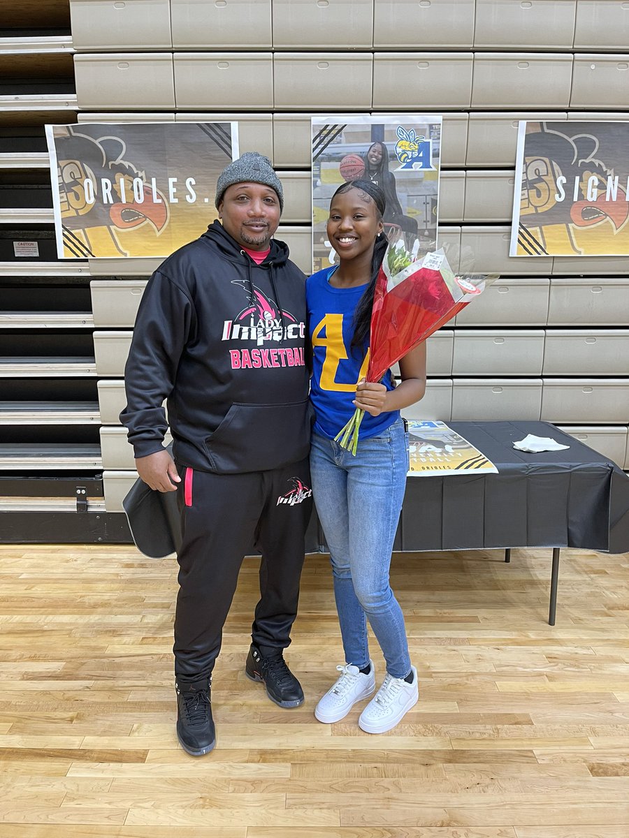 indyimpactbball's tweet photo. Congratulations to our very own @Tonaimoore_3 for signing her national letter of intent to play ball at NCAA DII HBCU Allen University in Columbia SC. We are proud of you and can’t wait to watch your success next season! #ladyimpactindabuilding @xocoachtee https://t.co/ZkP7BOjWC6