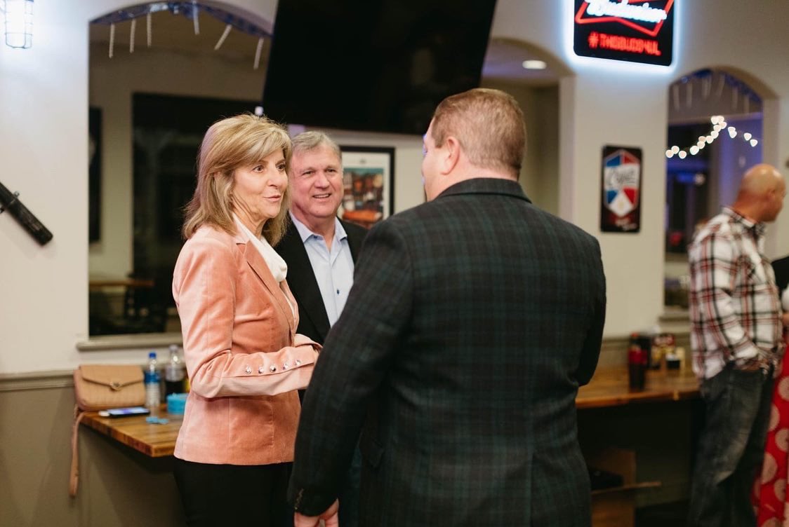 YoungsvChamber's tweet image. We hope everyone had a wonderful time at our Annual Mix &amp;amp; Mingle Christmas Social!  Congratulations to our @LeadershipYOU Class II graduates! Thank you to @CityYoungsville for sponsoring!

Merry Christmas from the Youngsville Chamber of Commerce! #MerryChristmas #ShopLocal