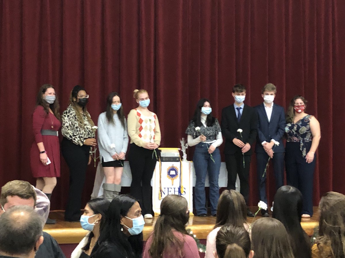 Congratulations to the National English Honor Society new inductees! ⁦<a href="/OJRSD/">Owen J. Roberts School District</a>⁩ ⁦<a href="/OJRHS/">Owen J. Roberts High School</a>⁩ #OwenJAllTheWay