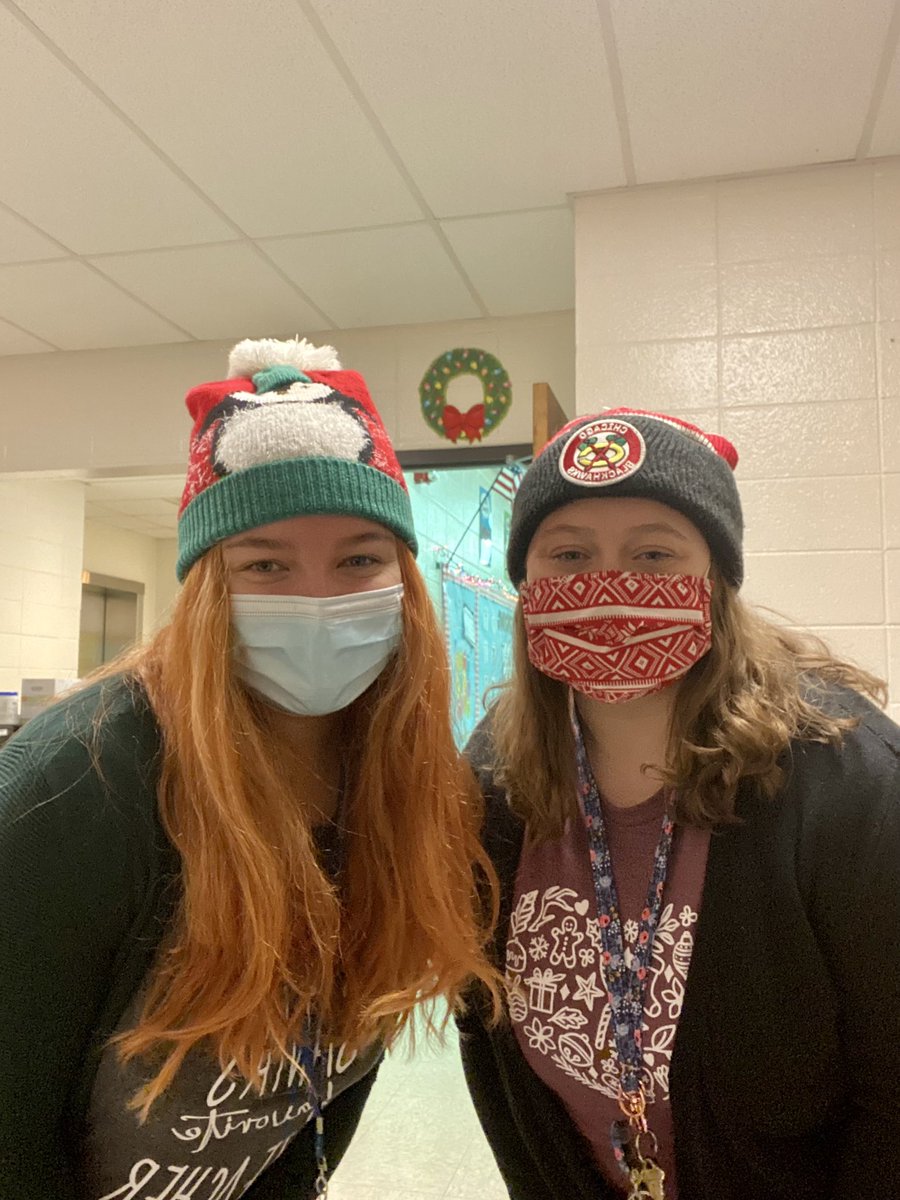 msmock01's tweet photo. Winter hats on a 60° day to celebrate 3 days until winter break!! #GO12Days @MsDan17 https://t.co/Uy1l7cXkp0