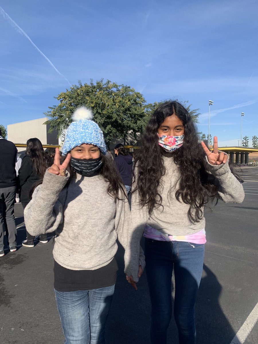 Twin Day ☀️☀️💜💜