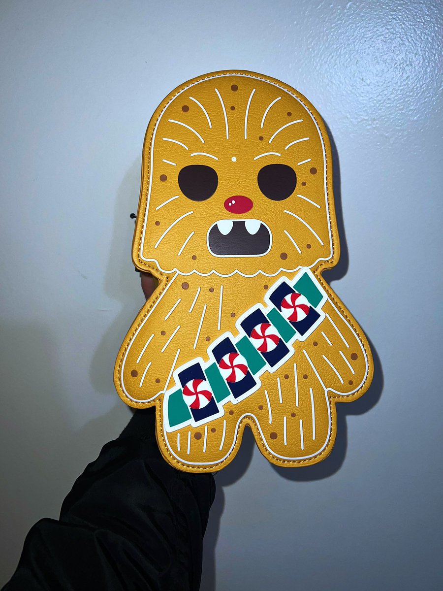 missloungefly's tweet photo. Chewbacca Holiday Loungefly Crossbody Bag – Star Wars

#starwars #loungefly https://t.co/cqU0UaQJnZ