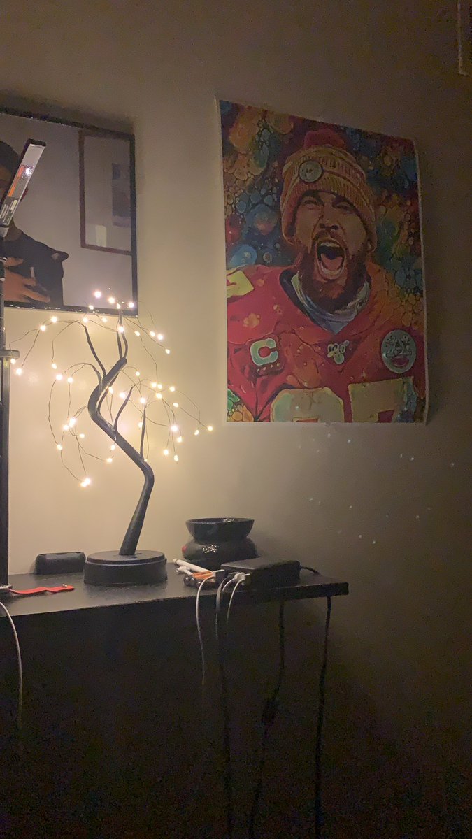 Hanging out in the dark here in Olathe. Fortunately, I saved my art progress before we lost power. #KansasCity #Kansas