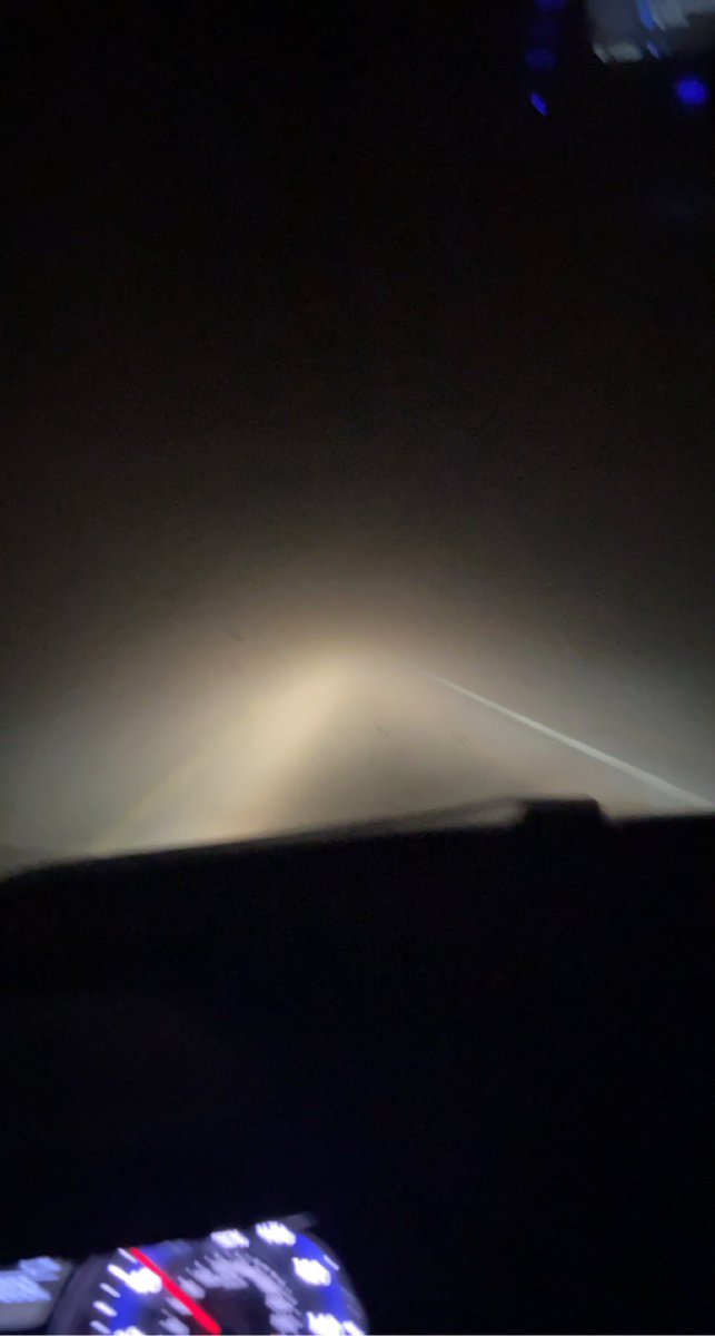 This fog though. Minnesota weather this year is ridiculous. https://t.co/CokGu9YhON