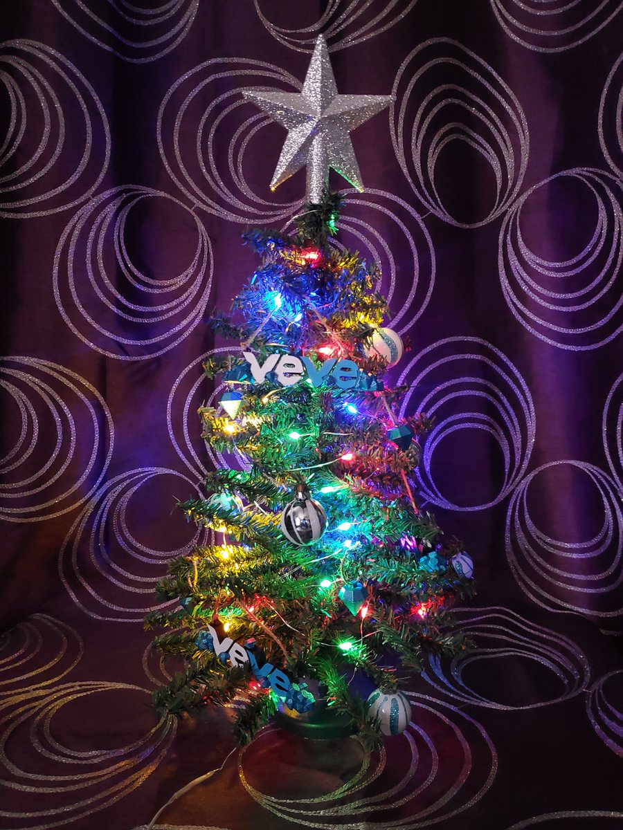 NovaTranc3's tweet image. 💎 Veve Gem Holiday Tree! 🎄

There is only 1 available 🤯

Comment below if you&apos;d like your name added to the spin wheel for a chance to purchase this 1 of a kind Veve tree! 🥳

Entries close 12/16 @ 9 am PT ⏳

Happy Holidays! 🎄