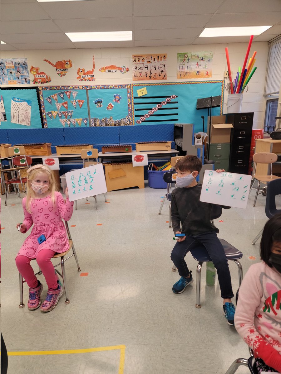 First grade music students at Poe practice writing music notes. <a href="/ccsd21poe/">CCSD21 Poe</a> <a href="/ccsd21/">Community Consolidated School District 21</a> #21learns