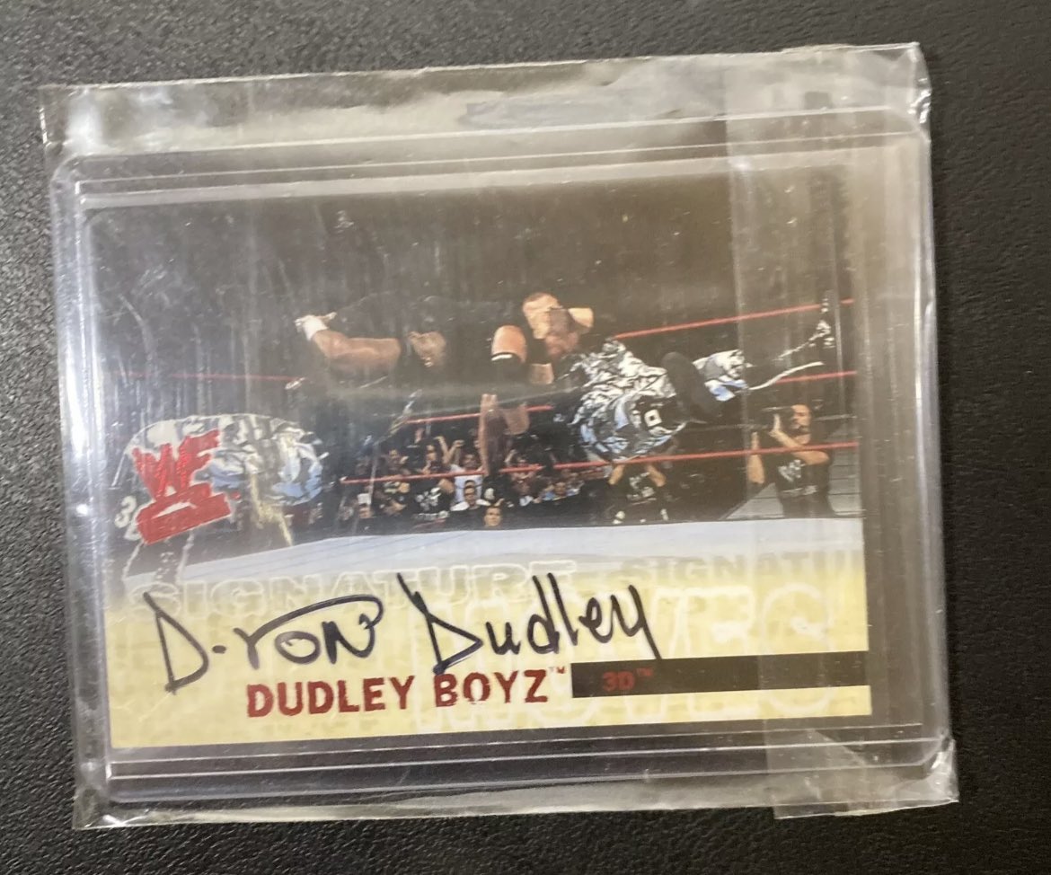 Axel_Foley13's tweet image. Underrated On Card Autos #’d/500 from @bullyray5150 and @TestifyDVon WWF Fleer WrestleMania and Raw is War sets have some legendary autos including the first on-card autograph of @steveaustinBSR! #3D #wassssup #dudleyboyz #HOF #thehobby