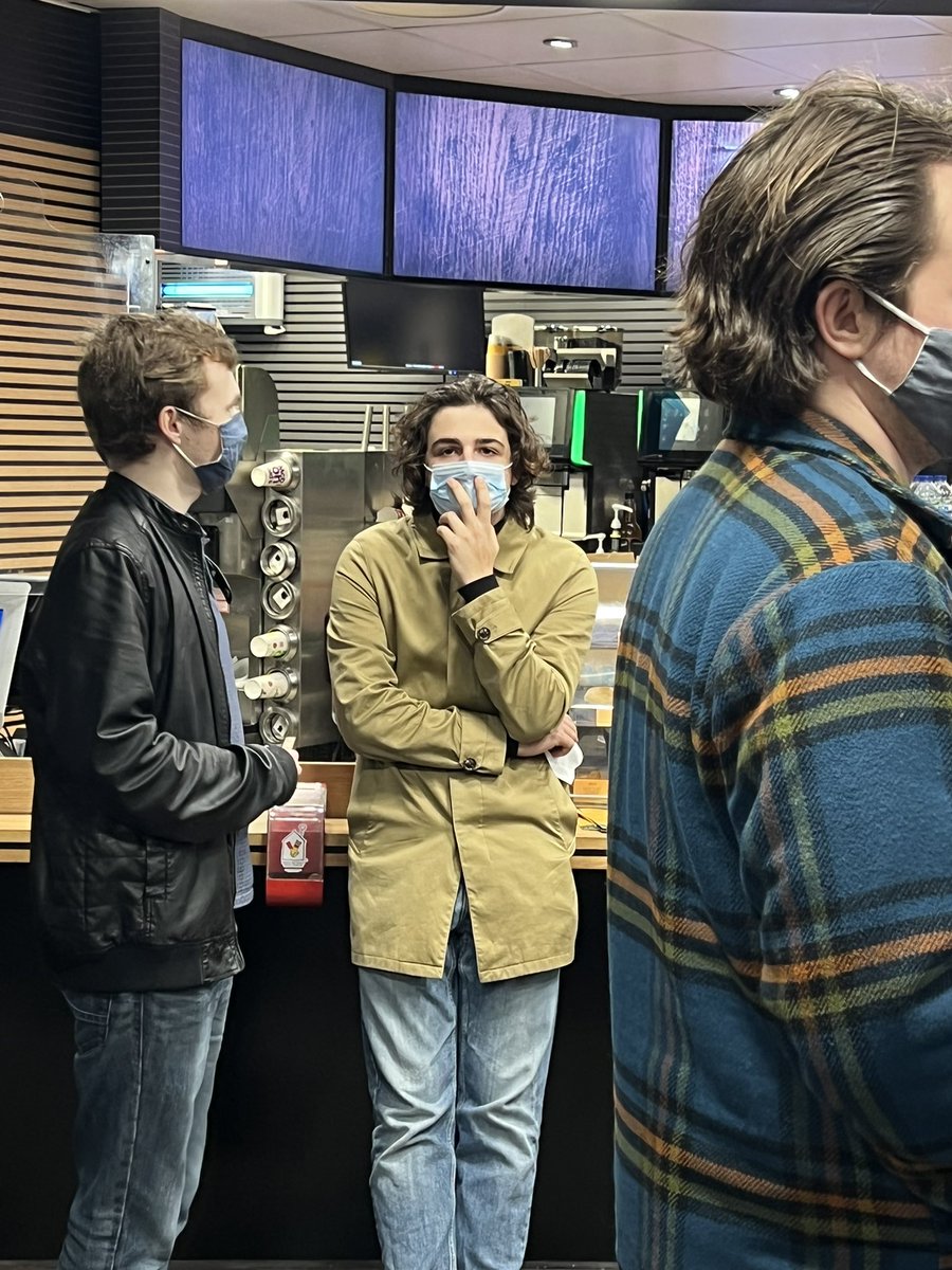Met <a href="/RealChalamet/">Timothée Chalamet</a> waiting for his Mcnuggies tonight, great guy