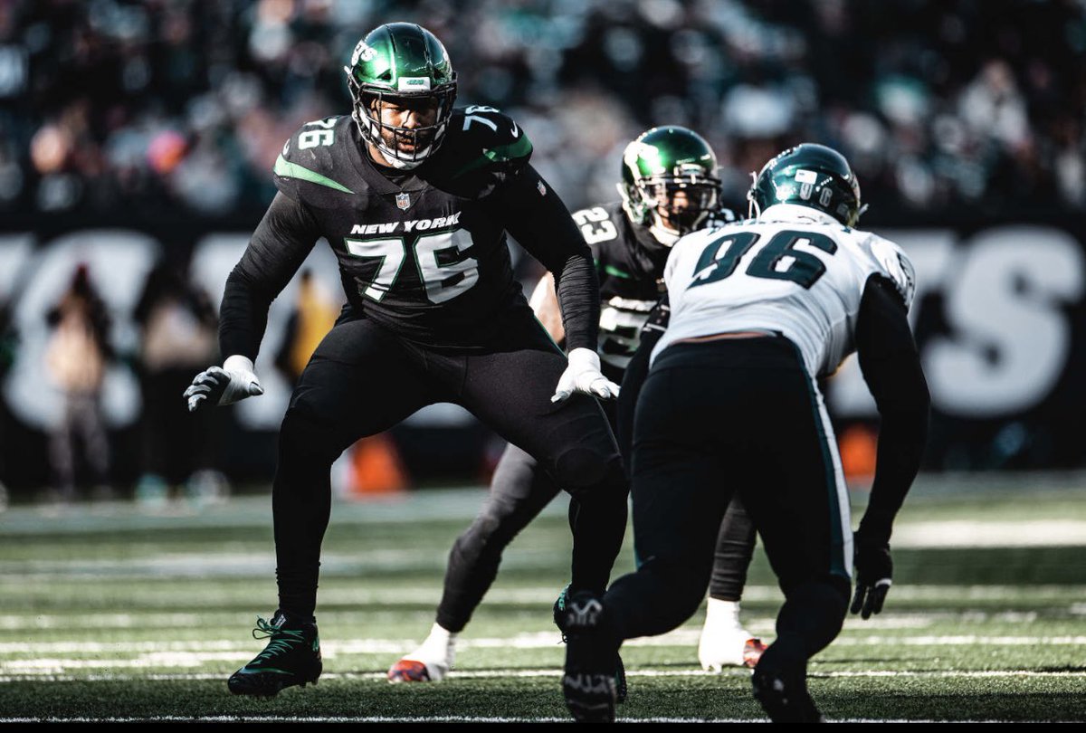 GeorgeFant74's tweet photo. Last chance to vote. Let me get a quick retweet for #ProBowlVote  George Fant‼️ https://t.co/5Cwf7uj12P
