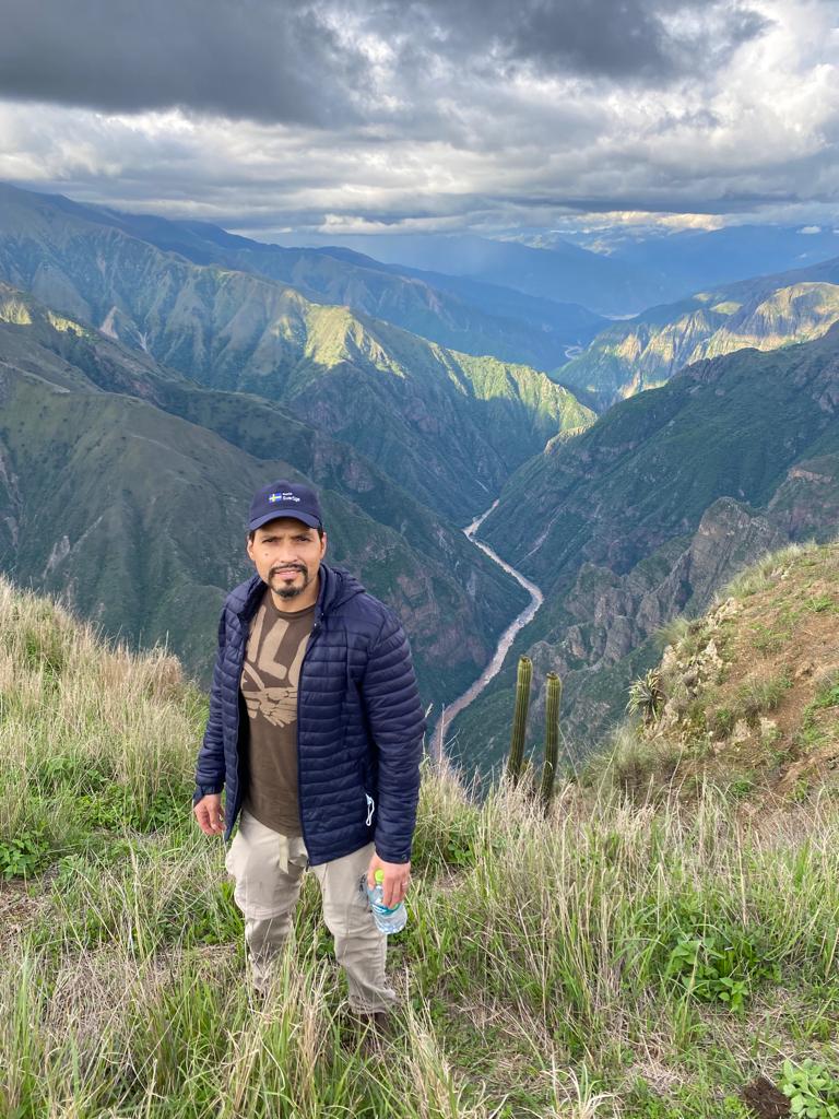 guidich's tweet photo. Gran Cañón Pilaya-Tarija Boliva. Combinación de ecosistemas y biodiversidad, tierra de jucumaris y cóndores!! Es el sexto cañón más profundo del mundo! Bolivia es maravillosa!!!! https://t.co/34pu6JhxPR