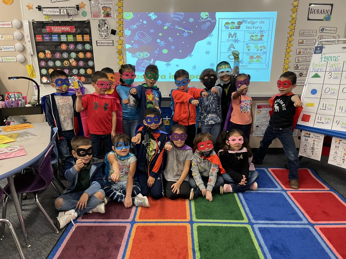 Maferamcor1308's tweet photo. Thank you for helping us get our super powers Reademan 🦸🏻‍♂️🦸🏻‍♀️@ConroeISDSupt #CreightonCubs #WeAreCaneyCreek https://t.co/uTckbhgwYa