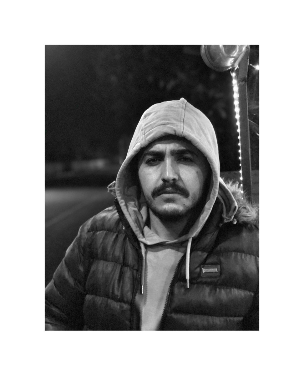 Bir taraf siyah olur bı taraf beyaz