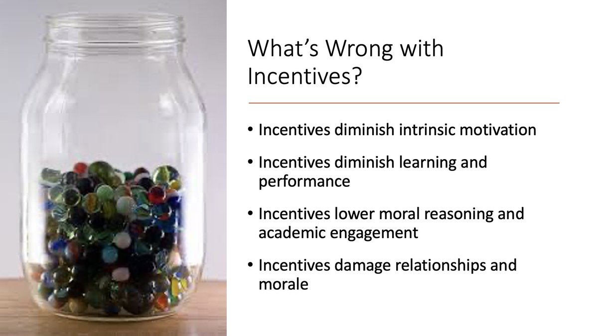 A5: Also from my webinar today. Some downsides to extrinsic motivators. When they become the reason for doing work, we (teachers and kids) are in a load of trouble. #ELMagChat