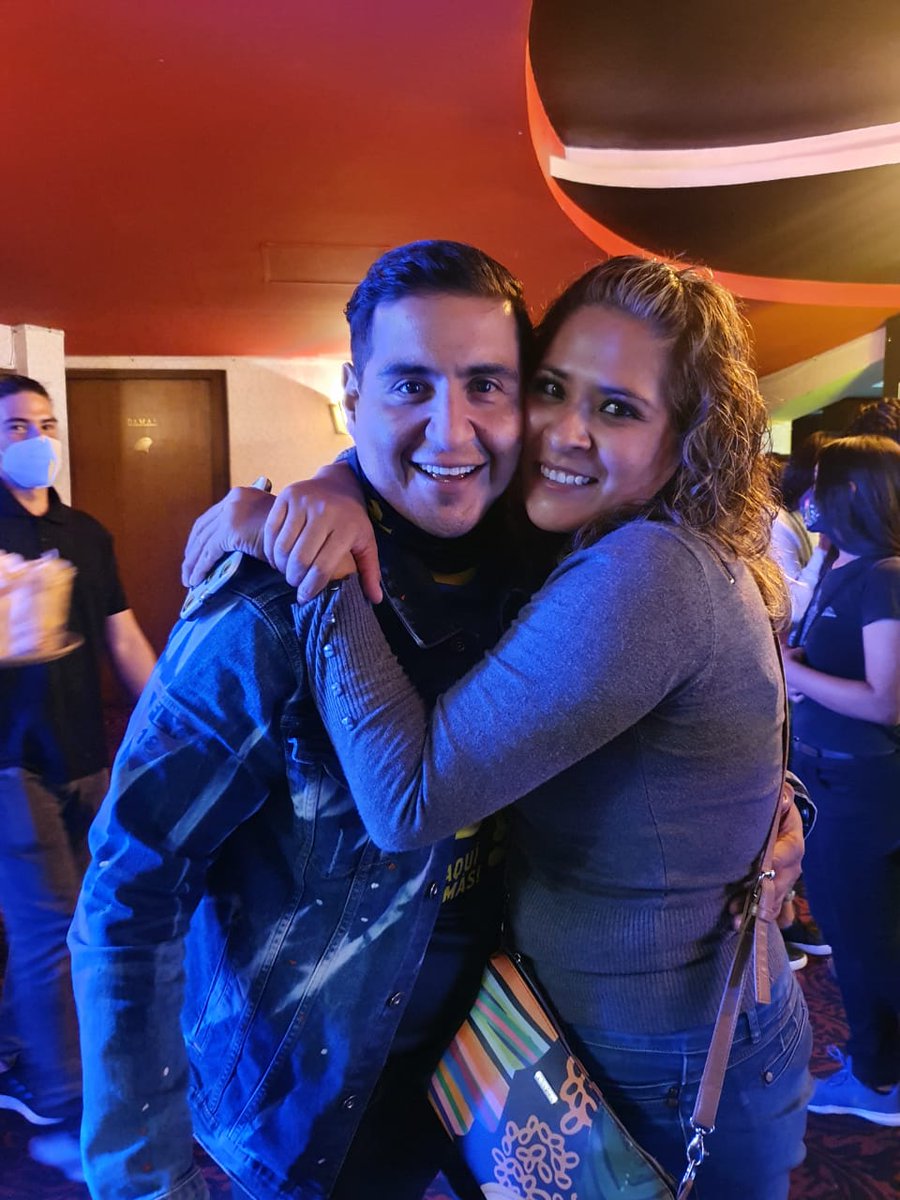 Lcc_Cecy's tweet photo. @rafabalderrama  ¡Ya te vi, mi consen! 😘 🤗 @LaMejor #POSADAVIP 🥰😍🎄✨🎉 https://t.co/Hw4HZVNZLD