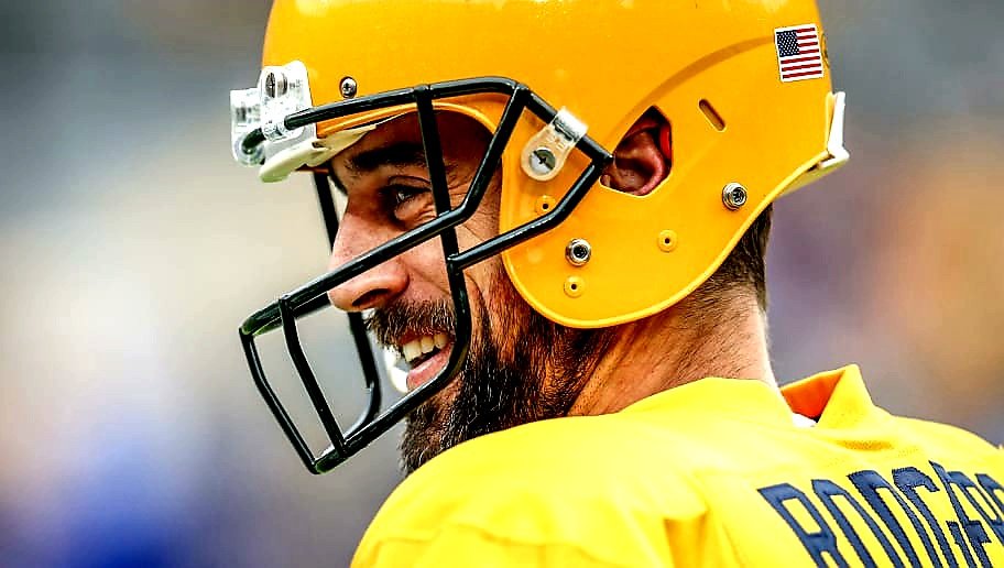 Since start of last season, Aaron Rodgers has an 8.33 TD/INT ratio

The next closest is Patrick Mahomes at 3.61

That's some video game shit

(Minimum 20 starts) ℹ - <a href="/NFLonCBS/">NFL on CBS 🏈</a>