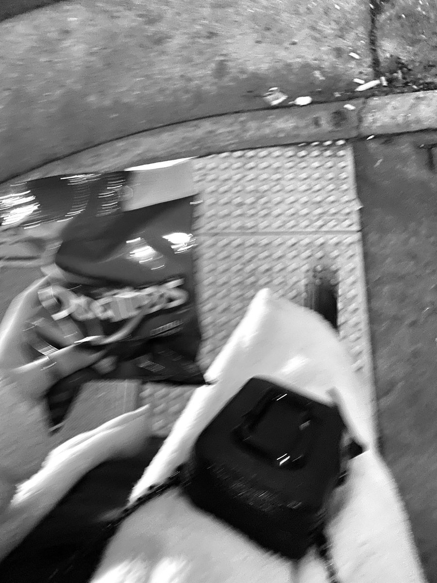 wizallyfa's tweet photo. apparently drunk me thinks cool ranch is an aesthetic https://t.co/o5UMT46TaG