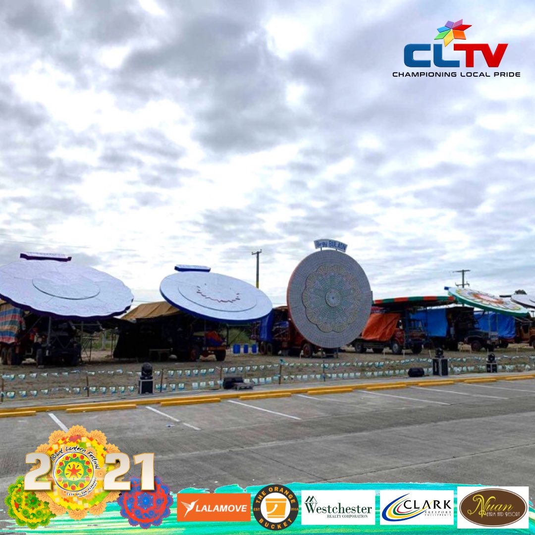 CLTV36's tweet photo. #GLF2021 Ilang oras na lang para sa pinakamaningning na festival ng taon! 😍
Abangan ang Giant Lantern Festival 2021 mamayang 6PM sa CLTV, Official Broadcast Media Partner. 🌟
#ChampioningLocalPride #GLF #GiantLanternFestival2021 #LigliganParul
📸 Art Consuelo, CLTV News https://t.co/gjczmkpn9u