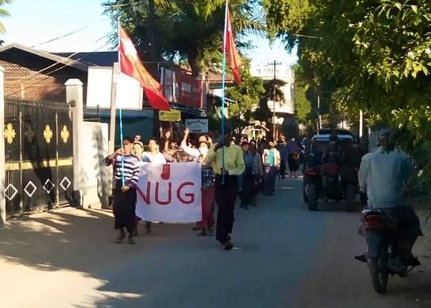 EIINEvenin88's tweet photo. To overthrow the terrorist Fascist dictators ,the pro-democracy activists from a village of ShweBo Township stage the daily protest and also took place on the streets today. 

#Cambodia_RejectTerrorists
#Dec16Coup   
#WhatsHappeningInMyanmar https://t.co/V49qEeLIfU