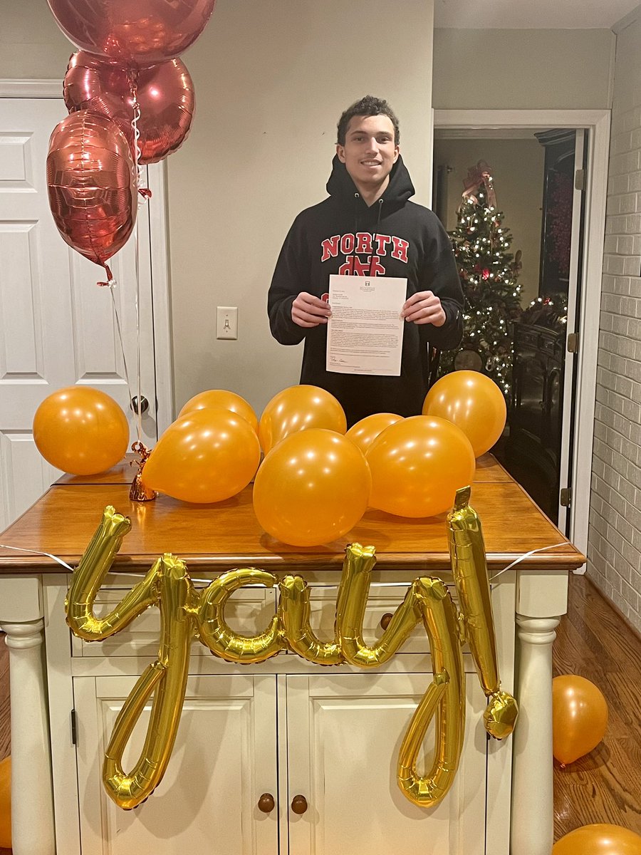 It’s official! He is a Vol! Congratulations Raleigh! #UTKnoxville @UT_Admissions @UTK_TCE #NewVols #UTK26