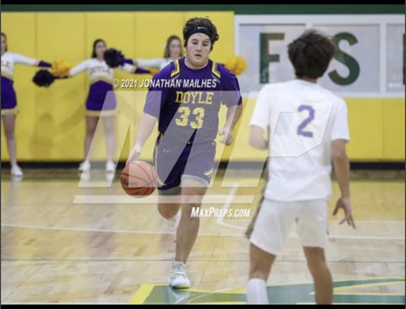CoachMailhes's tweet photo. My gallery from the @LiveOakEagles vs @DoyleHighTigers basketball game has been posted on MaxPreps.  Check it out!

https://t.co/H023TFYJTh https://t.co/yQR66QPBLp
