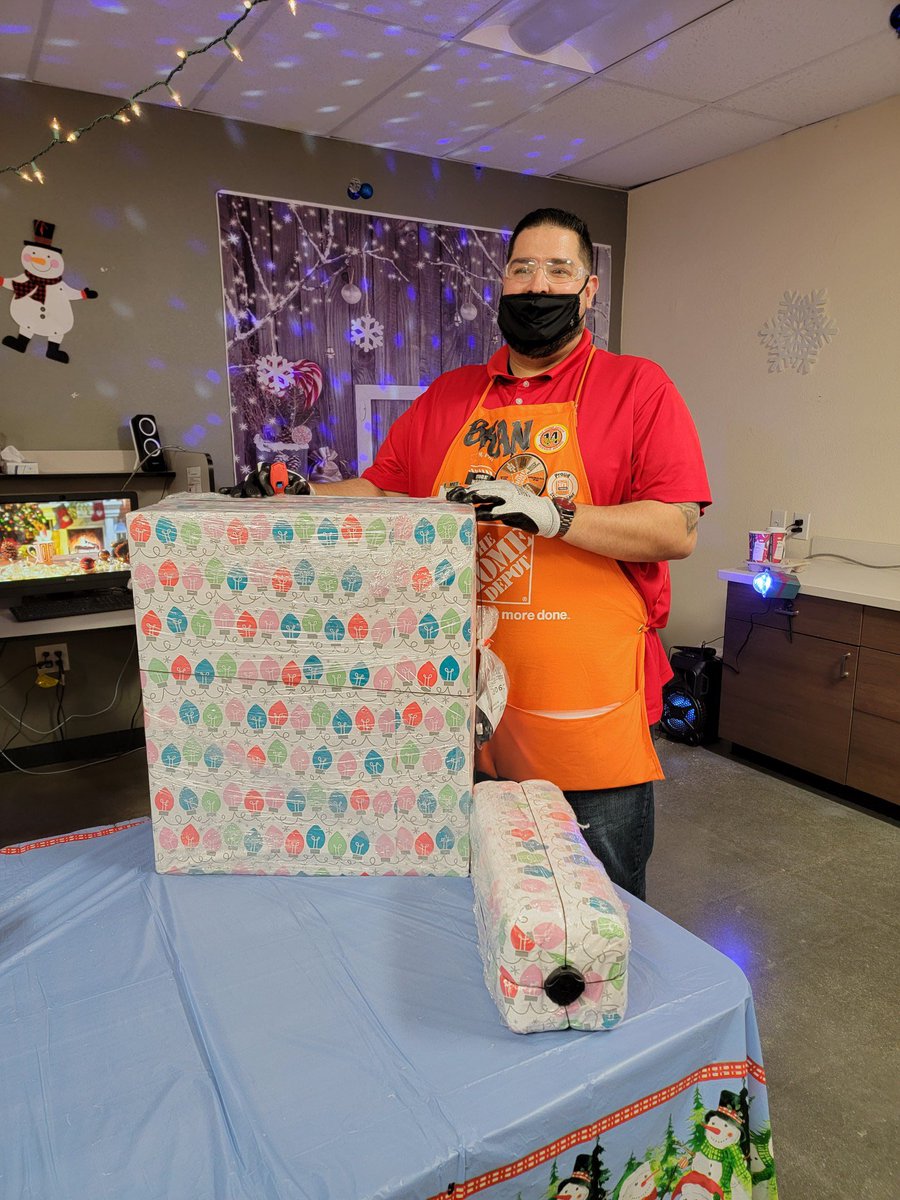 b (@diobn87) on Twitter photo My team knows me very well..Want to thank my amazing team of leaders who got me the perfect gift as I go on vacation to see Metallica this weekend. The Black Album 30th anniversary box set. Team 6662 TOSafety FIRST with PPE of course@JFLORES_THD6662 @RayDeLaSasm <a href="/christinaaoki1/">@ChristinaAokiTHD</a> My team knows me very well..Want to thank my amazing team of leaders who got me the perfect gift as I go on vacation to see Metallica this weekend. The Black Album 30th anniversary box set. Team 6662 TOSafety FIRST with PPE of course@JFLORES_THD6662 @RayDeLaSasm <a href="/christinaaoki1/">@ChristinaAokiTHD</a>