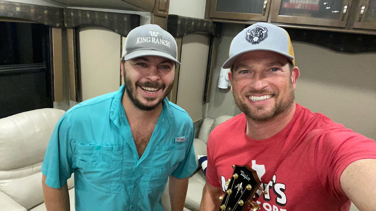 DrewFishBand's tweet photo. Thanks to @bmi and @mitchballard for setting me up on a write with @scottyband today. Got a new buddy and a hit song! https://t.co/2oYg4cSD8E