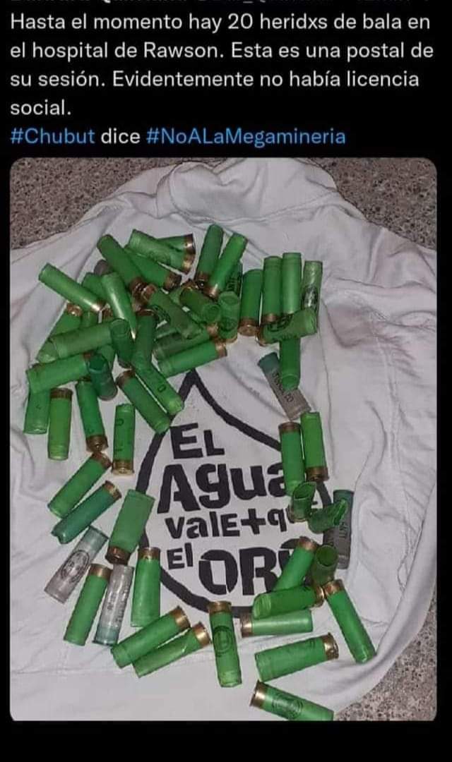 Ch_NoMegaminera's tweet photo. NOS ZONIFICARON LA PROVINCIA Y NOS SALIERON A CAZAR 💣

ESTO ES WU RESPONSABILIDAD @arcionimariano @ric_sastre  y TODO lo que pase de aquí en más
SON UNAS LACRAS, SON CORRUPTOS Y VENDIERON EL TERRITORIO

NOS VIOLENTARON 
NOS VENDIERON

EL PUEBLO SE LOS DEMANDARÁ https://t.co/zfRGtpPCk2