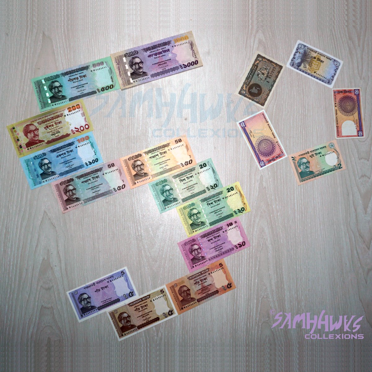 zhsami23's tweet image. বিজয়ের ৫০, বাংলাদেশী নোটে ৳১৯৭১

Feat. বাংলাদেশের প্রথম ৳১ নোট, with বঙ্গবন্ধু সিরিজের সকল রঙের সকল নোটের ১ম প্রিফিক্স
সকলকে বিজয় দিবসের শুভেচ্ছা 

#Bangladesh50Years #BangladeshiNote #NoteCollection #SAMHAWKSCollexions