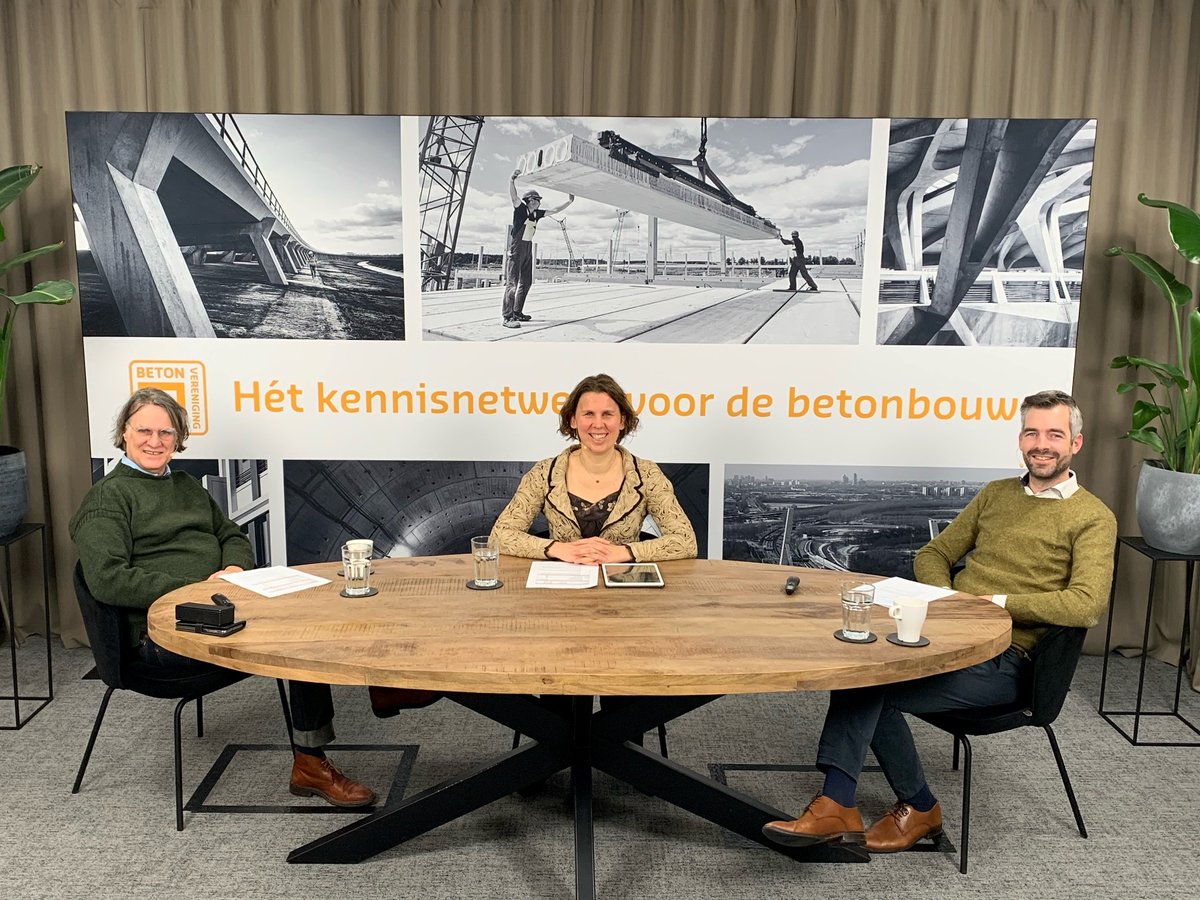Schuif jij ook nog aan bij ons aan tafel? Tijdens ons #webinar vandaag spreken we met #betononderhoudskundigen Ruud Meijer (#ConceptIngenieurs) en Maarten Swinkels (#SGSINTRON) over hun werkzaamheden. Praat mee! #betononderhoud #webinar
Meer info 👉  ow.ly/3yh550HbYBY