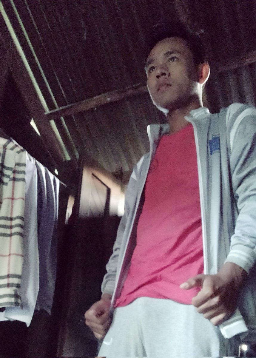Aung79239697's tweet photo. Hi https://t.co/uhv920L8Ue