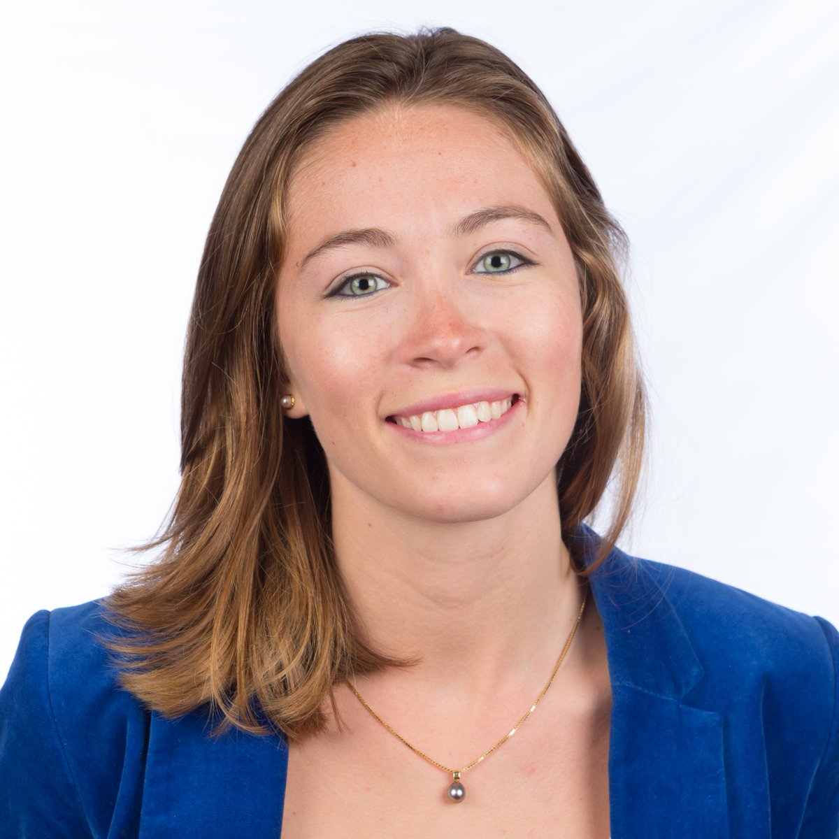 It's now Fanny Betermier's turn to defend her thesis: "Cyclodextrin : a versatile supramolecular tool to extend Li-based batteries lifespan". She was supervised by Jean-Marie Tarascon (<a href="/CSElab_Paris/">Solid-State Chemistry and Energy Lab</a>) and Nathalie Jarroux (<a href="/UnivEvry/">Université Évry Paris-Saclay</a>, <a href="/UnivParisSaclay/">Université Paris-Saclay</a>). 
#Recherche #ThesisDefense