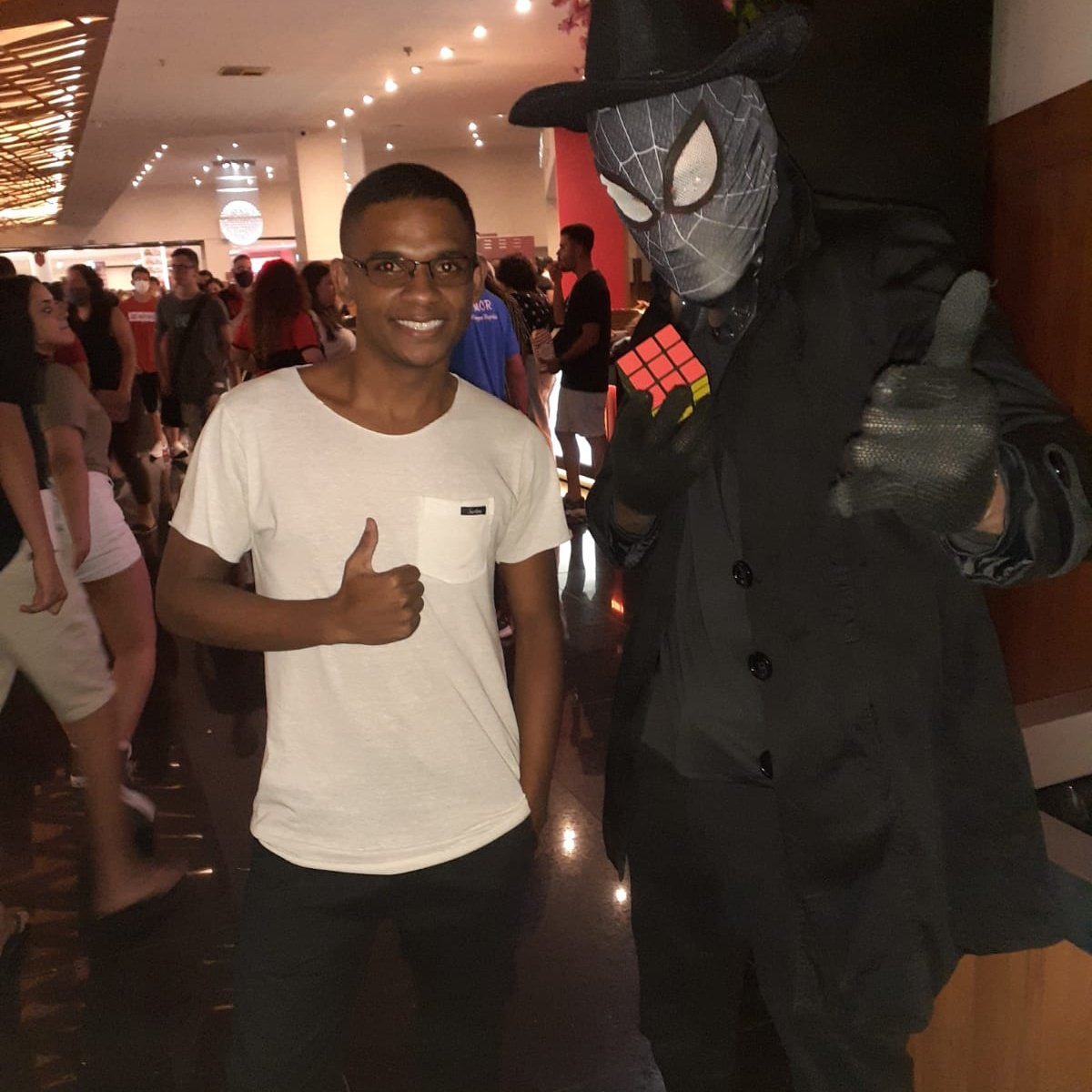 Allysson tweet media