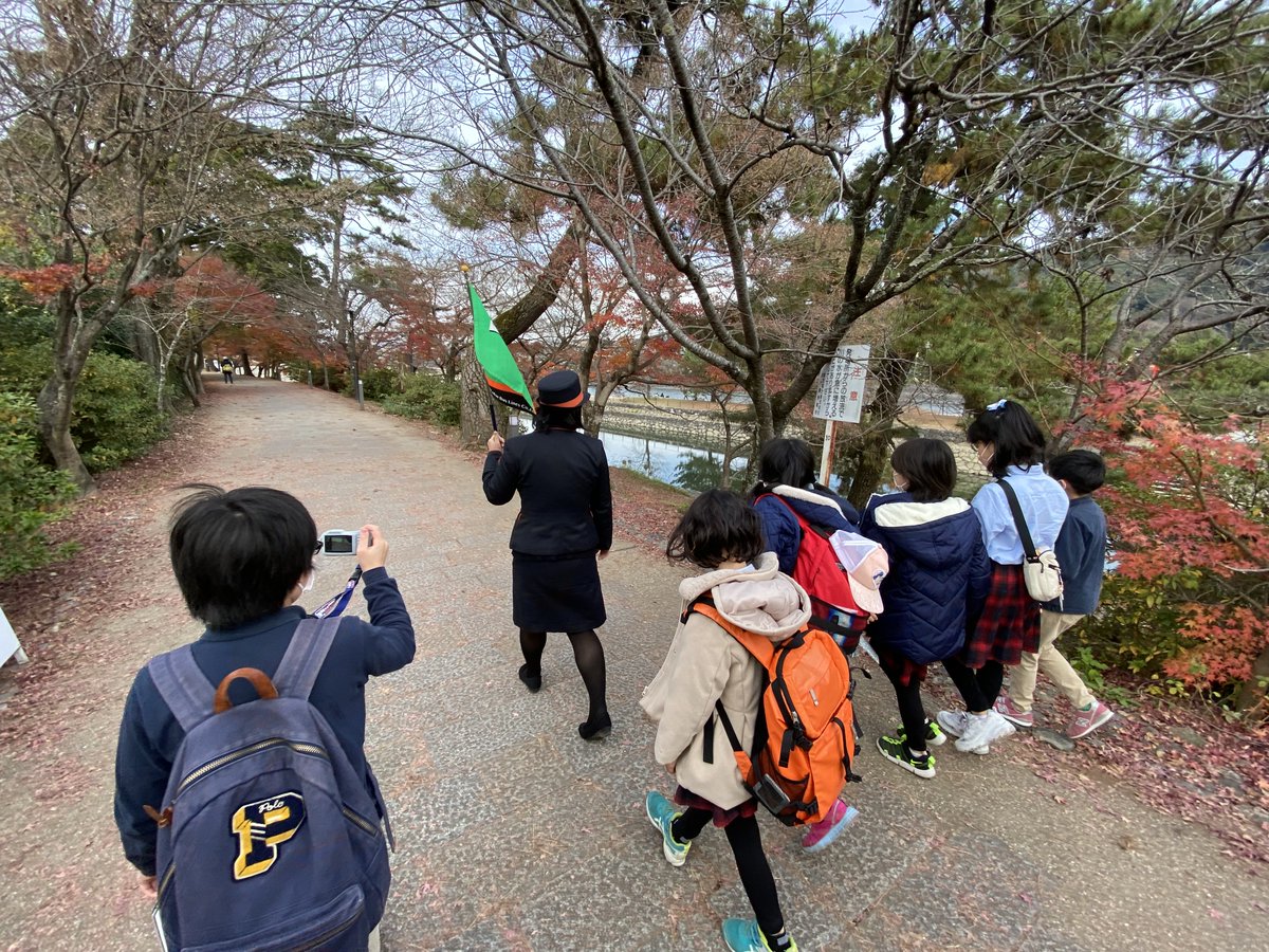 A unique approach to IB learning- Kyoto Trip
We have opportunities to appreciate the  beauty of nature and explore the historical background of new places we visit.