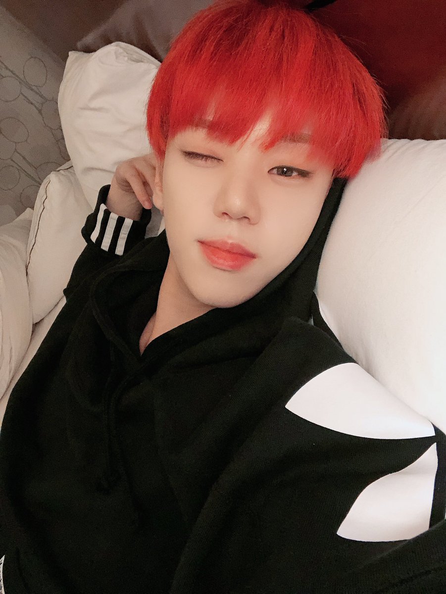 positiveace5's tweet photo. byeongkwan understands how hectic things can be, he's so proud of you for working so hard up until now but he hopes you're taking breaks and getting enough rest. don't tire yourself out, your health is most important ❤️ https://t.co/Muz2vZsjRq