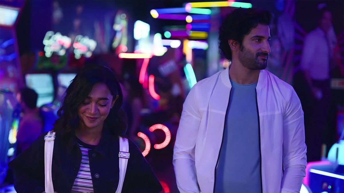 You &amp; who? 😉👇🏻

#InsideEdgeOnPrime