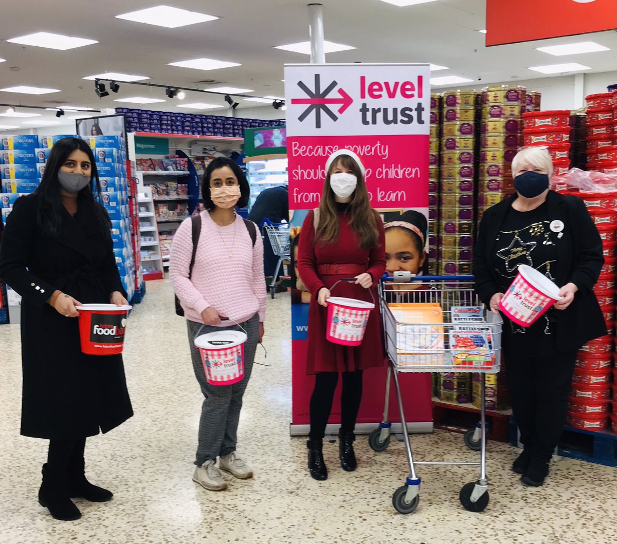 A huge thank you to all our customers <a href="/tesco/">Tesco</a> Dunstable. Our first fundraiser for <a href="/LutonFoodbank/">Luton Foodbank</a> &amp; <a href="/LevelTrust/">Level Trust</a> raised £1019.48 &amp; collected 123 toys. Well on our way to support 500 meals &amp; 500 toys to those in need in our local community this Christmas 🎅🎁 <a href="/SalmaLFB/">Salma Khan</a> <a href="/_Natascha_J_/">Natascha Aston</a>