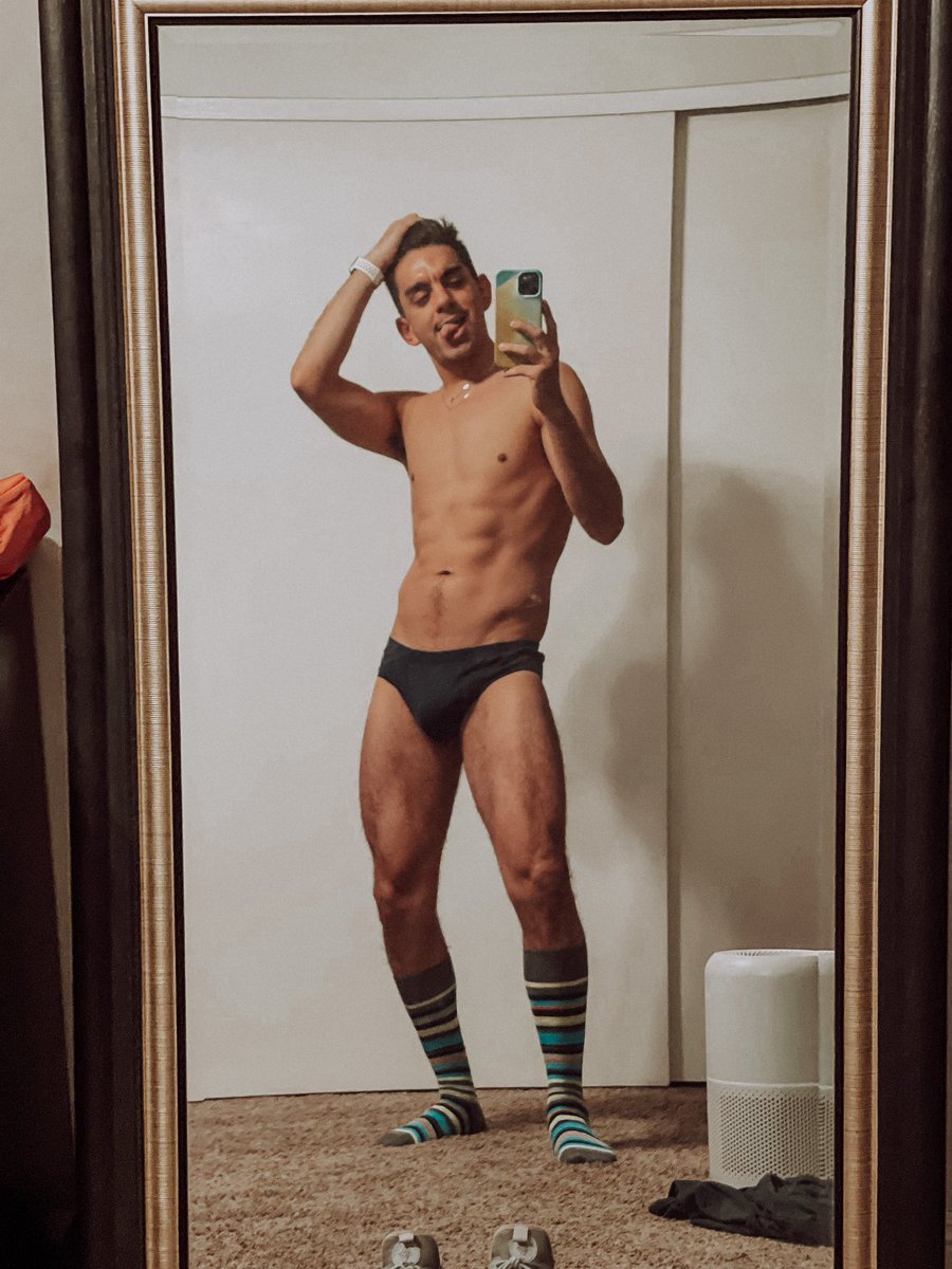 Literally what I be walking around in… 😂🤷🏻‍♂️