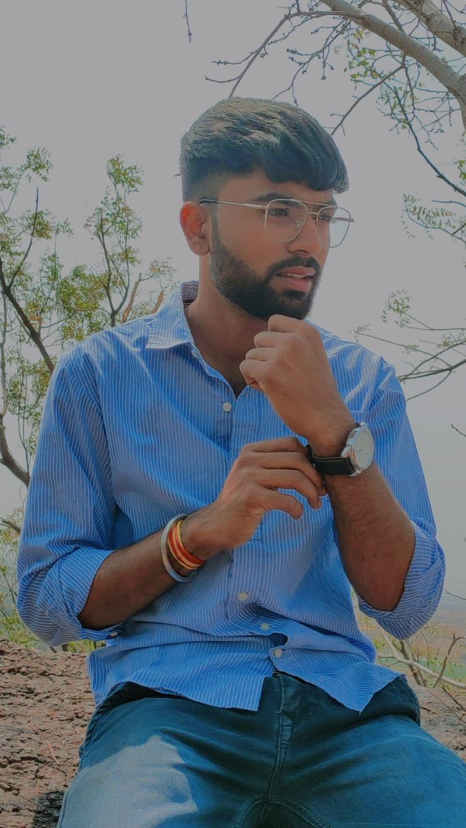 ankitgoud1236's tweet photo. #BigDreamer
#CSK lover 
A dream is a succession of images, ideas, emotions, and sensations that usually occur involuntarily in the mind during certain stages of sleep.[1] Humans spend about two hours dreaming per night,[2] and each dream lasts around 5 to 20 minutes.[3] https://t.co/PBbQP45bEU