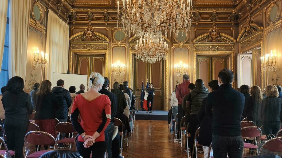 France: à Marseille, pour les nouveaux naturalisés, «voter, c’est exister» rfi.my/80Jl.t