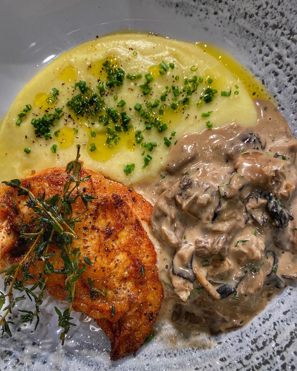 MannionsofYork's tweet photo. Comfort Food &amp; Winter vibes. #comfortfood #winterfood @MannionHelmsley @MannionsofYork https://t.co/gwHkqkwrRP