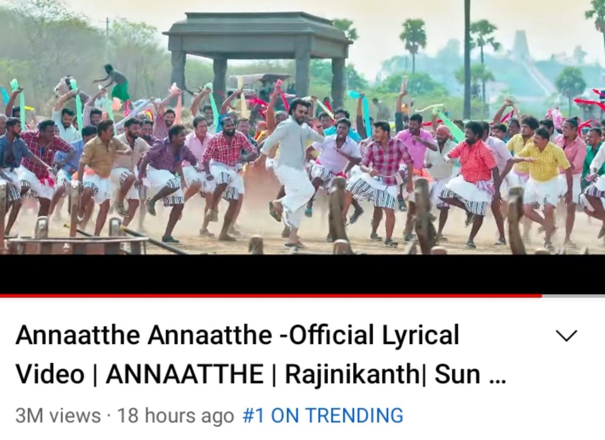 ennavalkadaa's tweet photo. #Annaatthe &amp; #EtharkkumThunindhavan 18 Hours First Single View Count
#AnnaattheFirstSingle - 3 million Views 
#ETFirstSingle - 1.6 million Views

#Thalaivar Rajinikanth Social Media Rage at this age is😎 https://t.co/OymmfCNDGC